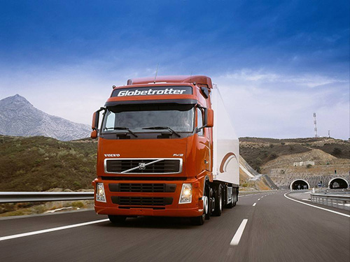 今后貨運(yùn)車(chē)輛惡意沖卡運(yùn)輸企業(yè)將受?chē)?yán)厲處罰